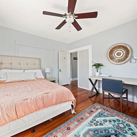 Cozy Up In 5Br Apt Near Charming Oak Square 波士顿 外观 照片