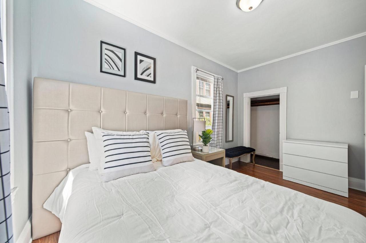 Cozy Up In 5Br Apt Near Charming Oak Square 波士顿 外观 照片