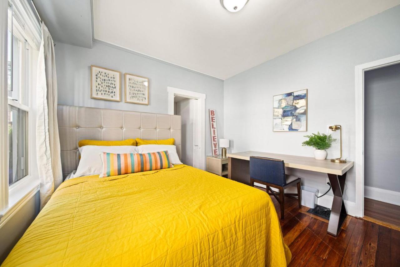 Cozy Up In 5Br Apt Near Charming Oak Square 波士顿 外观 照片